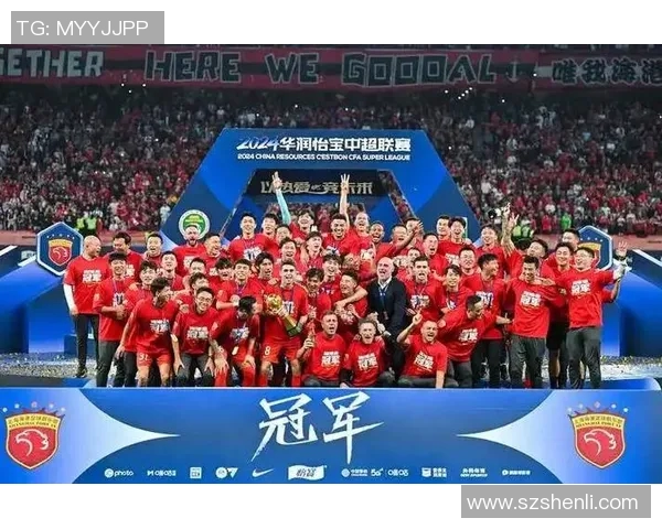 亚冠激战庆南队迎战鲁能队双方全力争夺小组出线资格